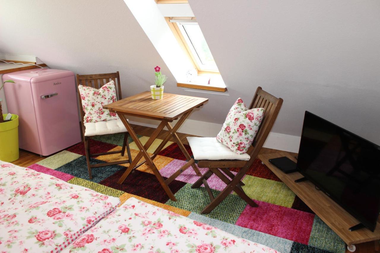 Gemuetliches Gaestezimmer In Ostseenaehe Apartment Stubbendorf Ngoại thất bức ảnh